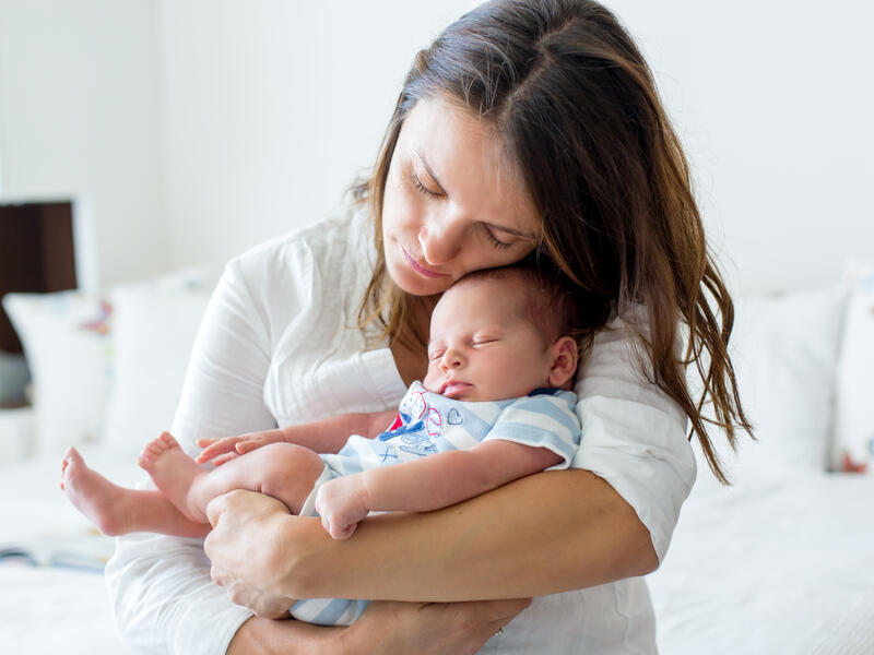 How to know if it's colic or normal crying - Sanford Health News
