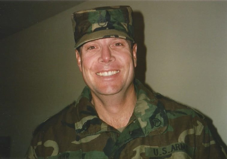 Knee replacement gives retired military vet new mobility
