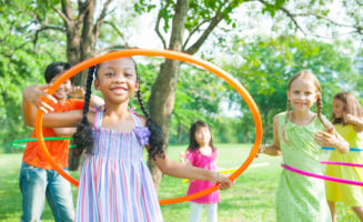 Top 5 benefits of children playing outside