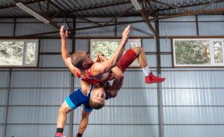 Nutrition for wrestling: Weight loss the healthy way