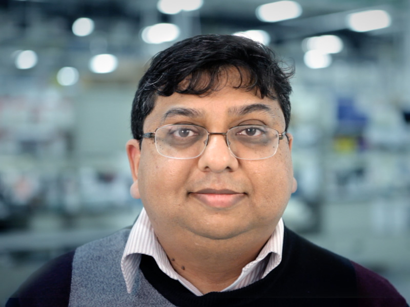 Dr. Kamesh Surendran headshot