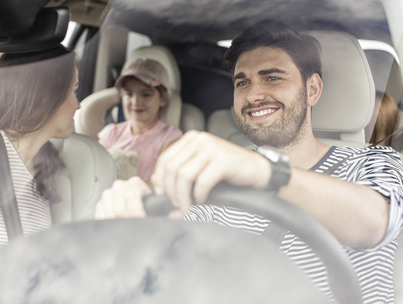 Fun ways to keep kids busy in the car