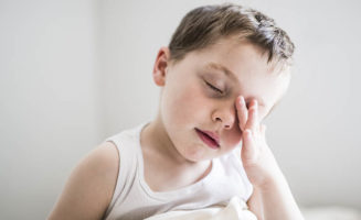 Tips for shifting kids back to their school sleep schedule