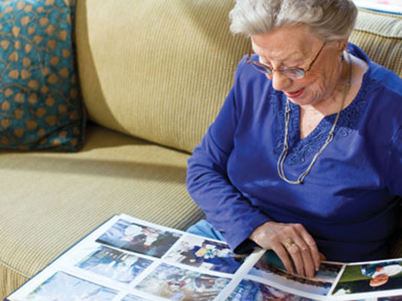 Caring for a loved one with dementia during a pandemic