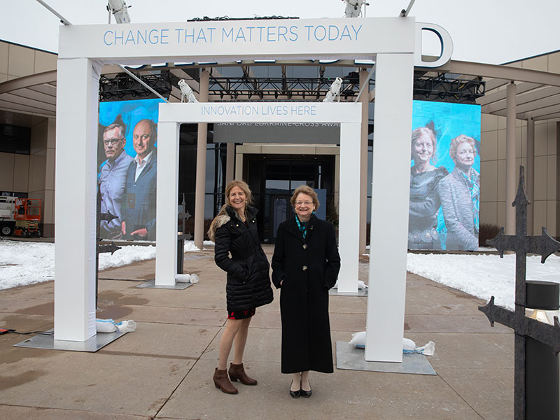 Inaugural Lorraine Cross Award winners on moving forward