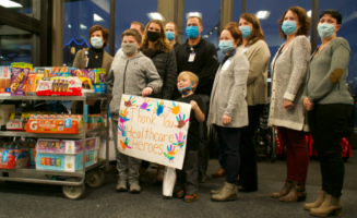 Family donates snacks, thank-you notes to Sanford workers