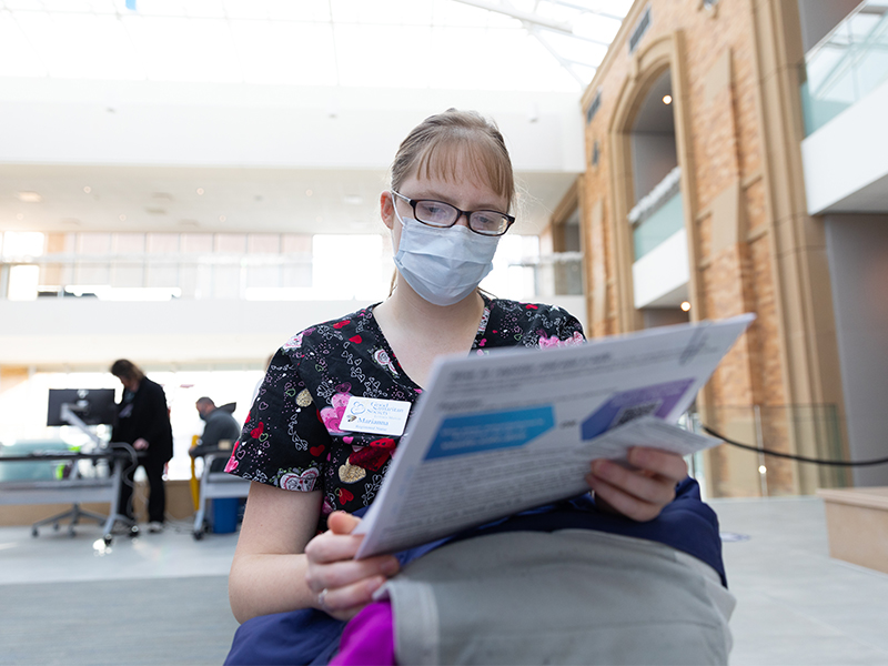 Good Samaritan Society staff get COVID-19 shot for residents