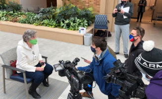 Sioux Falls patients receive first dose of COVID-19 vaccine