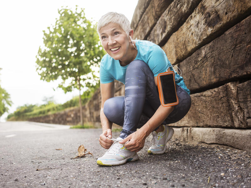 Surgeon demystifies causes, treatments of hip and knee pain