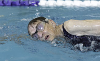 92-year-old is overcoming COVID with return to swimming
