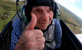 World War II veterans take off on Dream Flights
