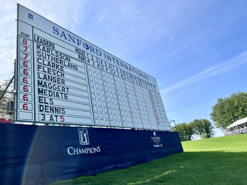 Robert Karlsson leads Day 1 of Sanford International