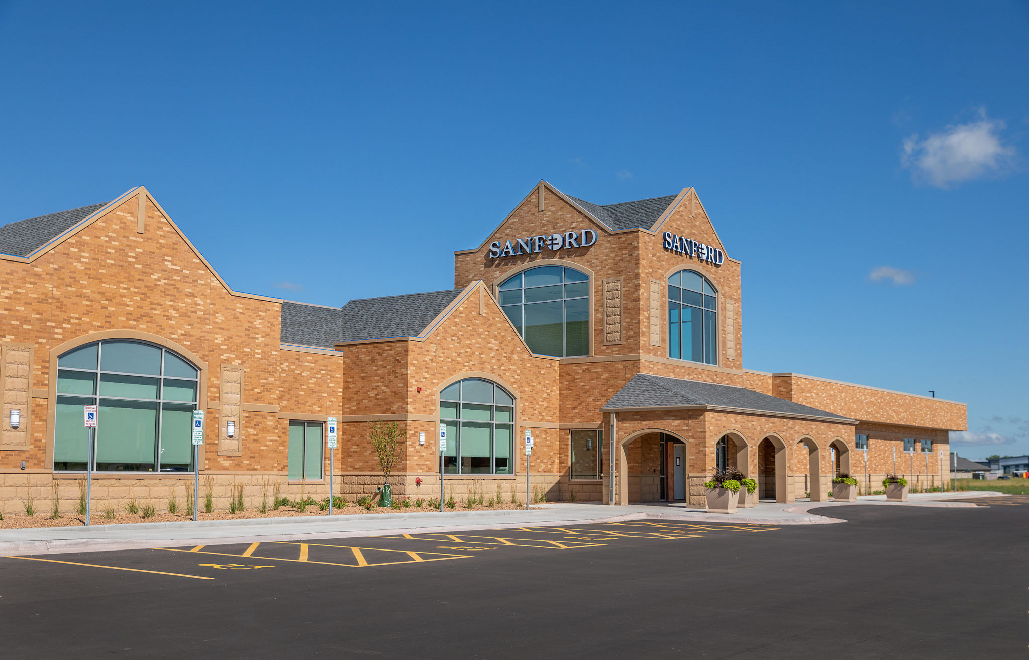 Harrisburg clinic offers local care, pharmacy partnership Sanford