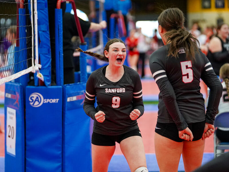 Army of athletic trainers keeps athletes safe at Sanford