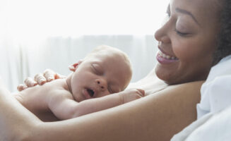 The importance of skin-to-skin with baby after delivery
