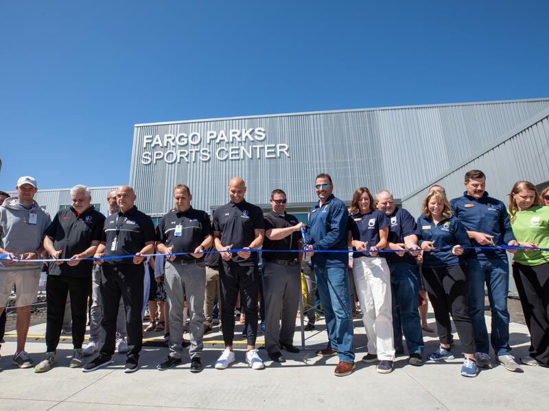 Sanford Sports celebrates opening of new Fargo facility