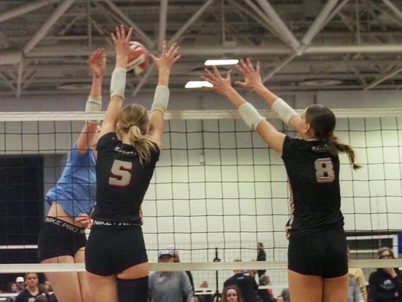 Volleyball player comes back stronger from knee surgery