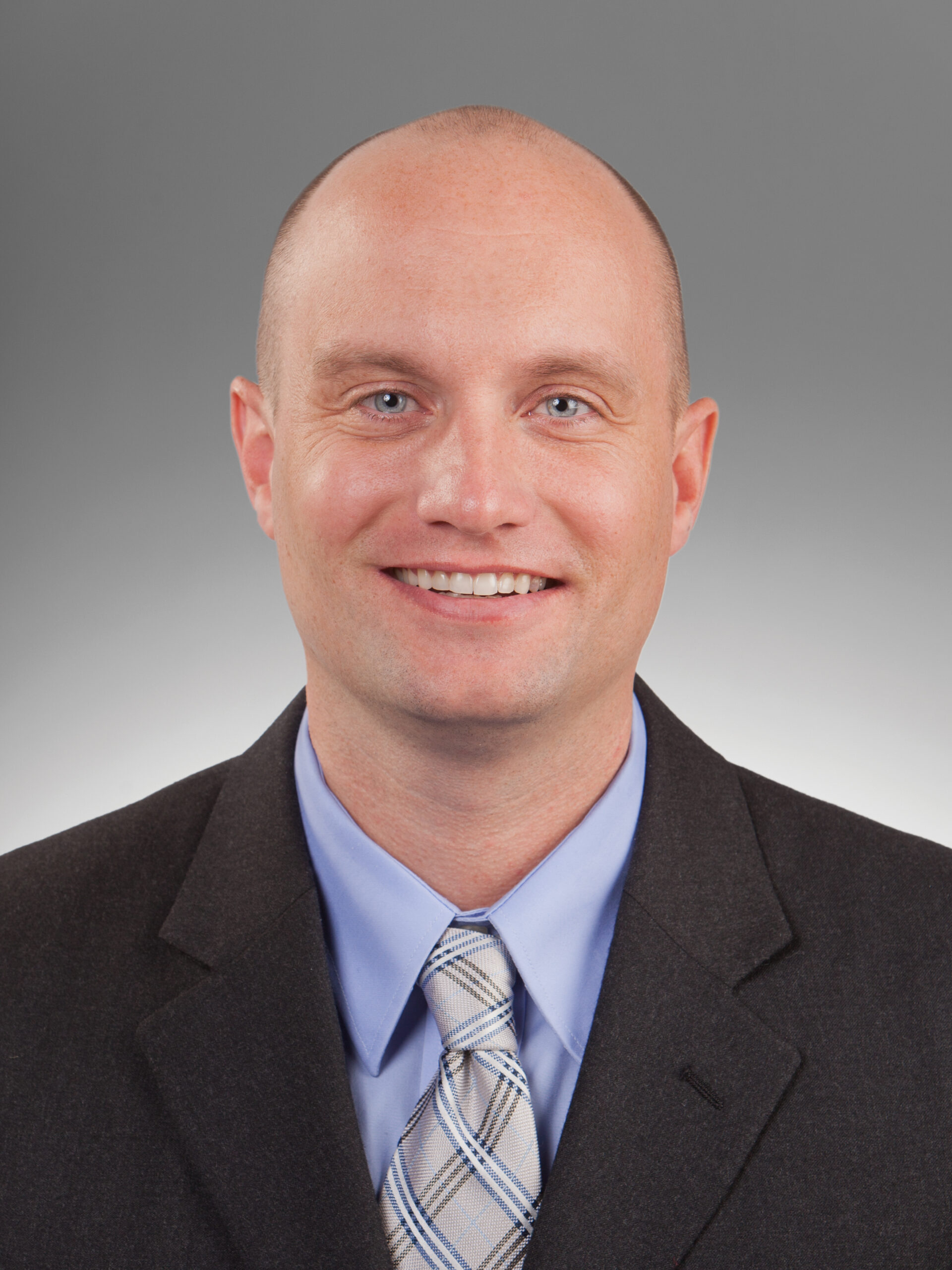 Dirksen_Jesse_MUG_RGB-scaled